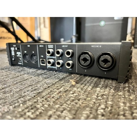 IK Multimedia AXE I/O (USATO)