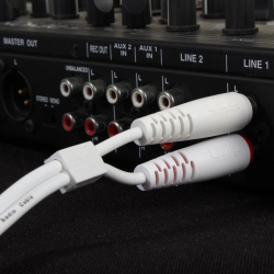 UDG U97001WH Ultimate Audio Cable Rca-Rca Straight White