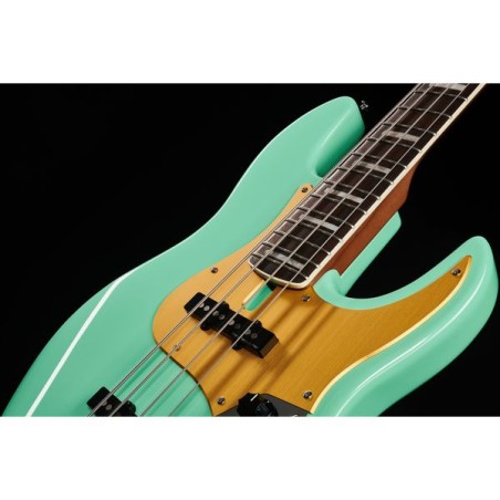 Marcus Miller V5 24-4 Mild Green