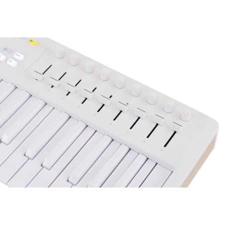 Arturia Keylab Essential 49 MK3 Alpine White