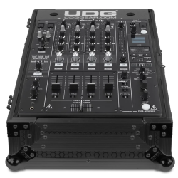 UDG U91021BL3 Flight Case Multi Format CDJ/Mixer Black mk3