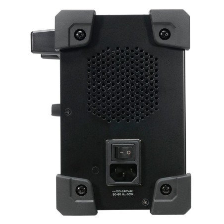 Mackie DL-32S