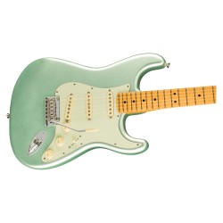 Fender American Professional II Stratocaster MN Mystic Surf Green