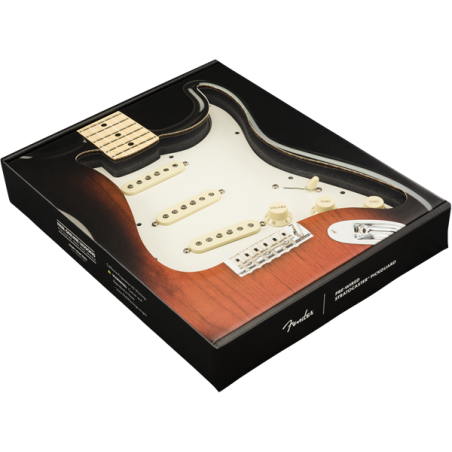 Fender Pre-Wired Strat Pickguard Original '57/'62 SSS Parchment