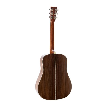 Martin D-28 Ambertone (2025)