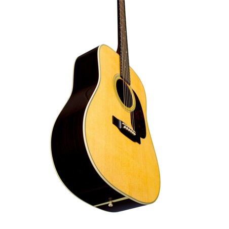 Martin D-28 (2025)