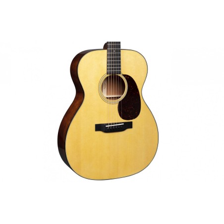 Martin 000-18 (2025)