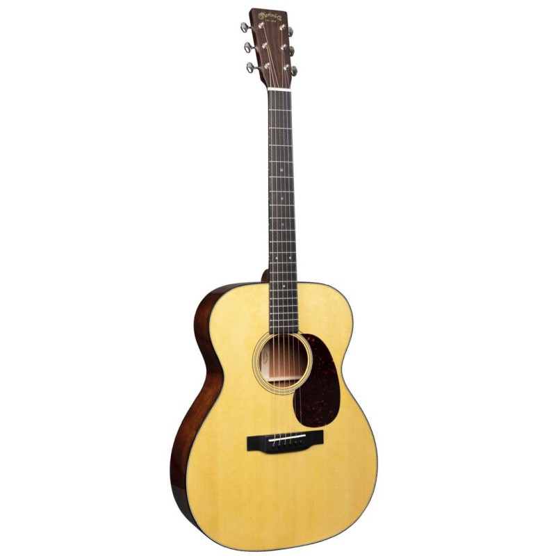 Martin 000-18 (2025)