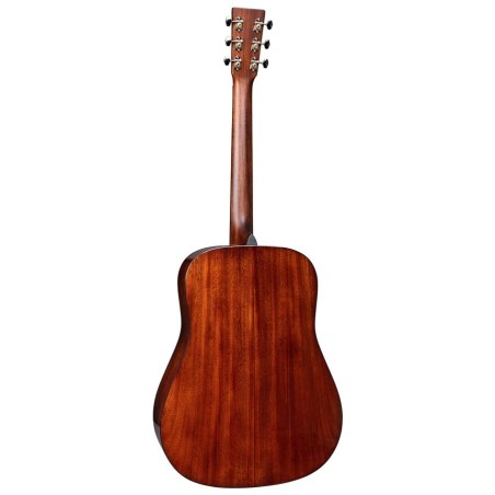 Martin D-18 (2025)