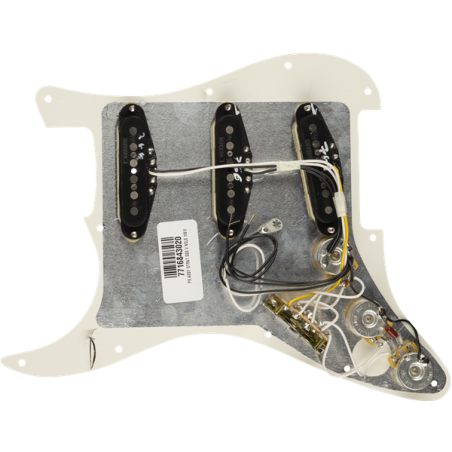 Fender Pre-Wired Strat Pickguard Vintage Noiseless SSS Parchment