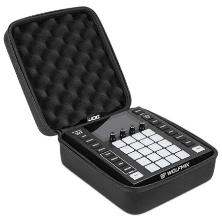 UDG U8490BL Creator Wolfmix W1 Hardcase Black