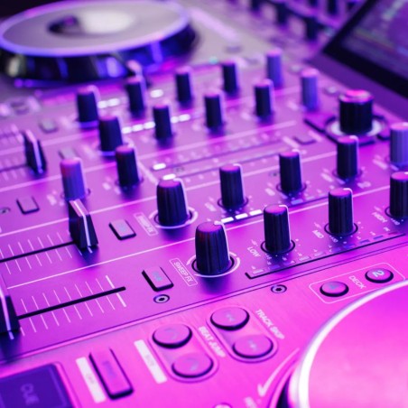 DENON DJ Prime 4+ (plus)