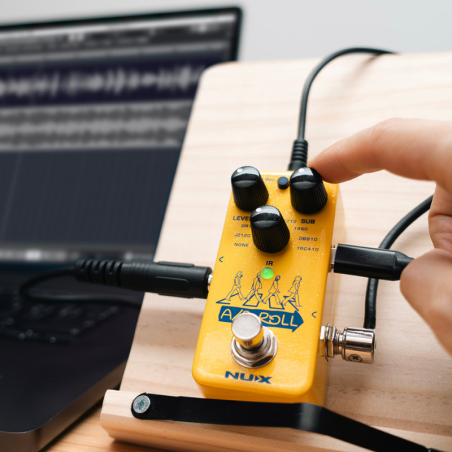 NUX A/B ROLL Octave & Loop pedal NOL-1