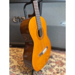 YAMAHA C40  (USATO)