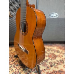 YAMAHA C40  (USATO)