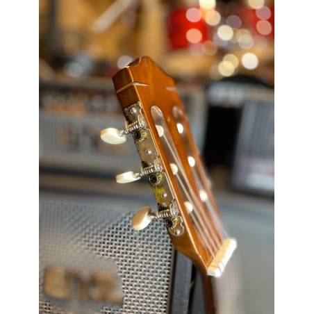 YAMAHA C40  (USATO)