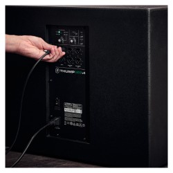 MACKIE Thump 15Sv4