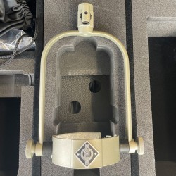 NEUMANN. BERLIN M 49 (USATO)
