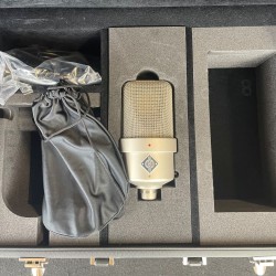 NEUMANN. BERLIN M 49 (USATO)