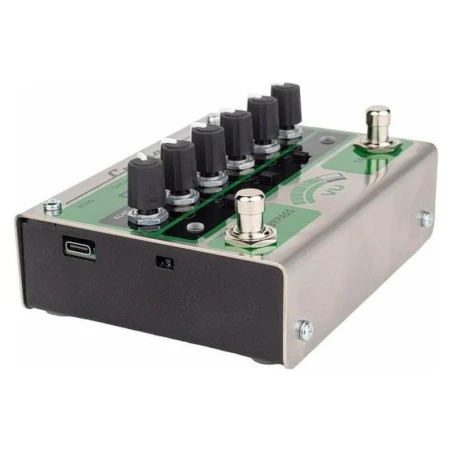 Crumar Cosmic Echo